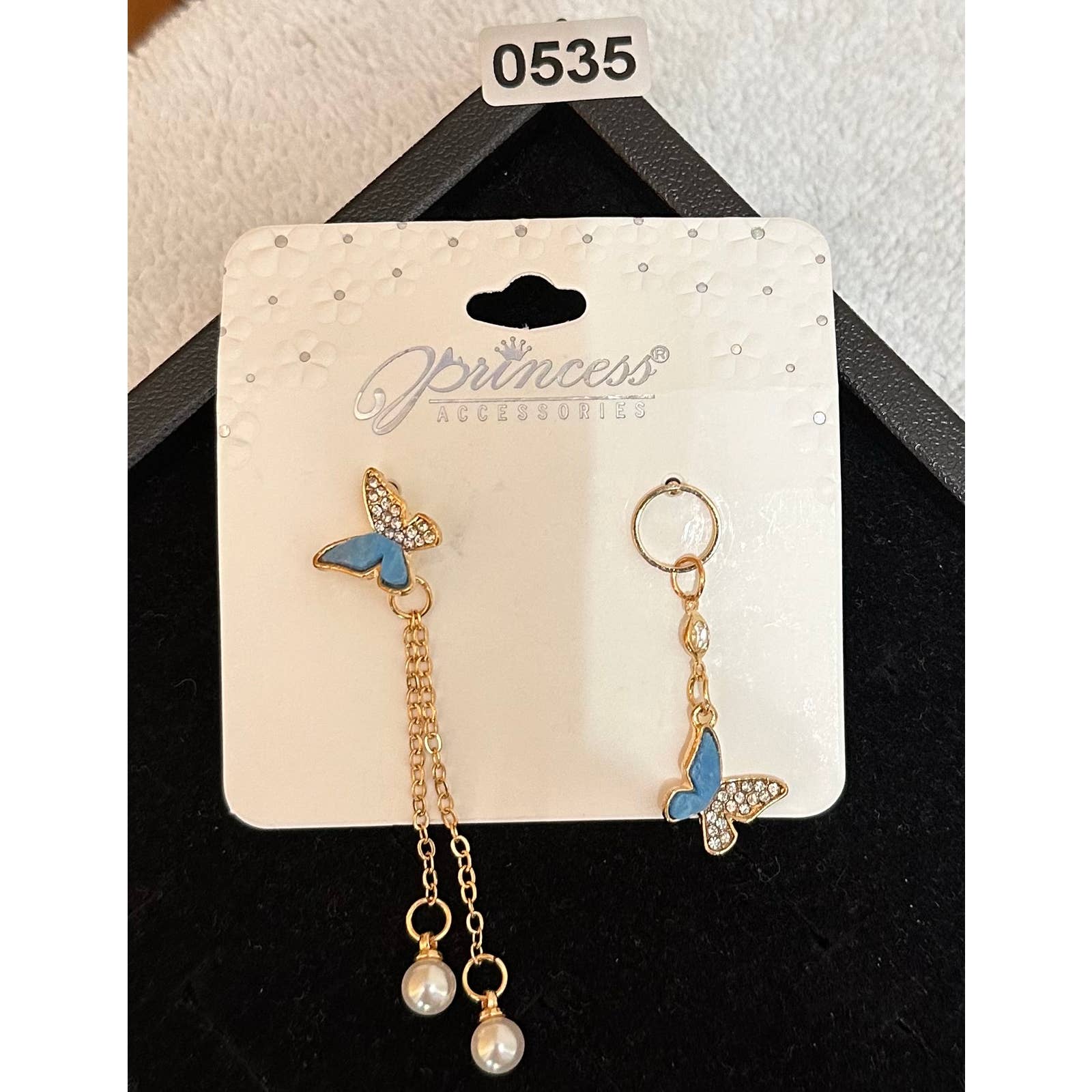 Nwt Princess Accessories Teen Girls Or Womens Butterfly Earrings 9$